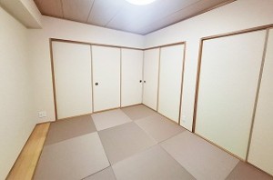 ユニライフ泉北深井駅前 403