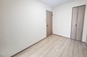 ユニライフ泉北深井駅前 403