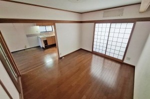 岸和田市加守町3丁目