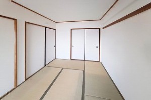 少女の赤い帽子み・な・と泉佐野