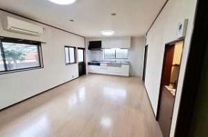 岸和田市東ケ丘町