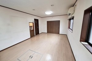 岸和田市東ケ丘町