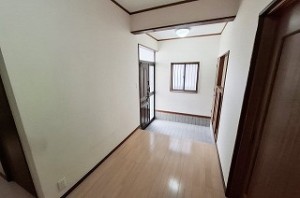 岸和田市東ケ丘町