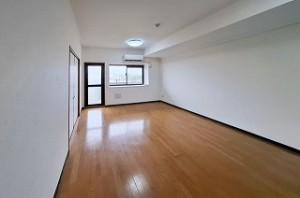 メゾンドール・ラーバン和泉I番館