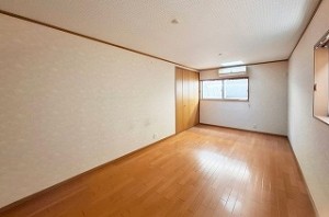 岸和田市西之内町