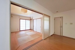 岸和田市上松町1丁目