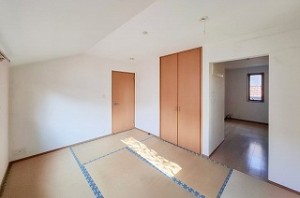 泉南郡熊取町つばさが丘西2丁目
