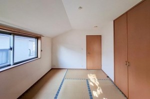 泉南郡熊取町つばさが丘西2丁目
