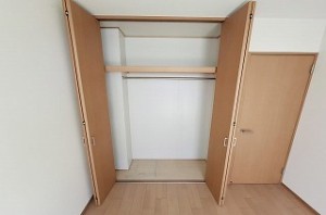 泉南郡熊取町つばさが丘西2丁目