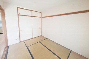 ローレルコート鳳