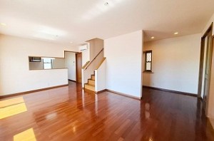 泉佐野市新安松3丁目